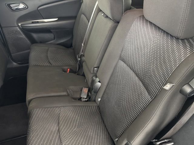 Used 2017 Dodge Journey SE w/ Flexible Seating Group FWD image 24