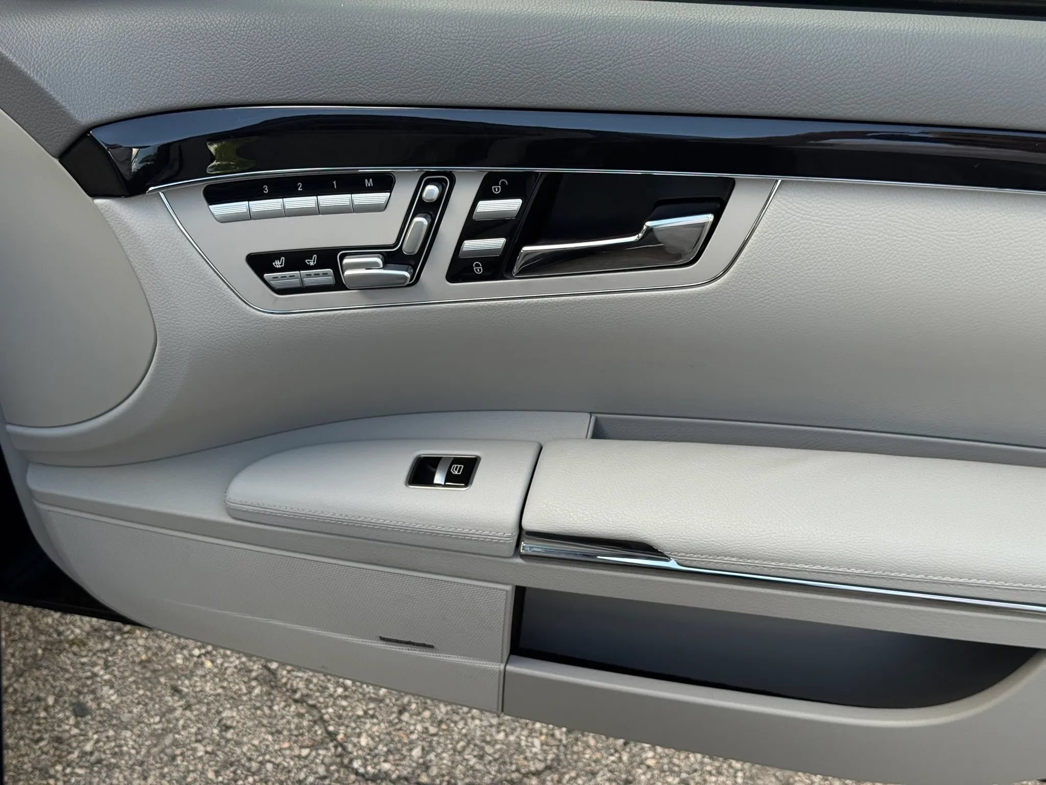 Used 2013 Mercedes-Benz S 350 BlueTEC 4MATIC image 26