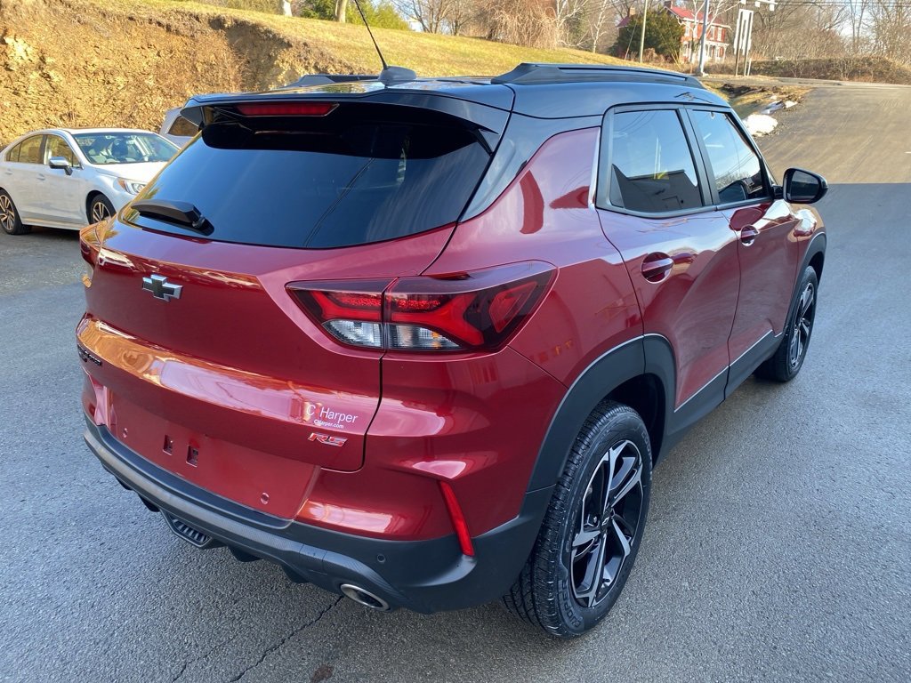 Certified 2021 Chevrolet TrailBlazer RS w/ Sun and Liftgate Package image 3