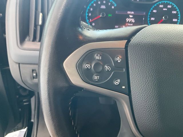 Used 2022 Chevrolet Colorado Z71 w/ Safety Package RWD image 9