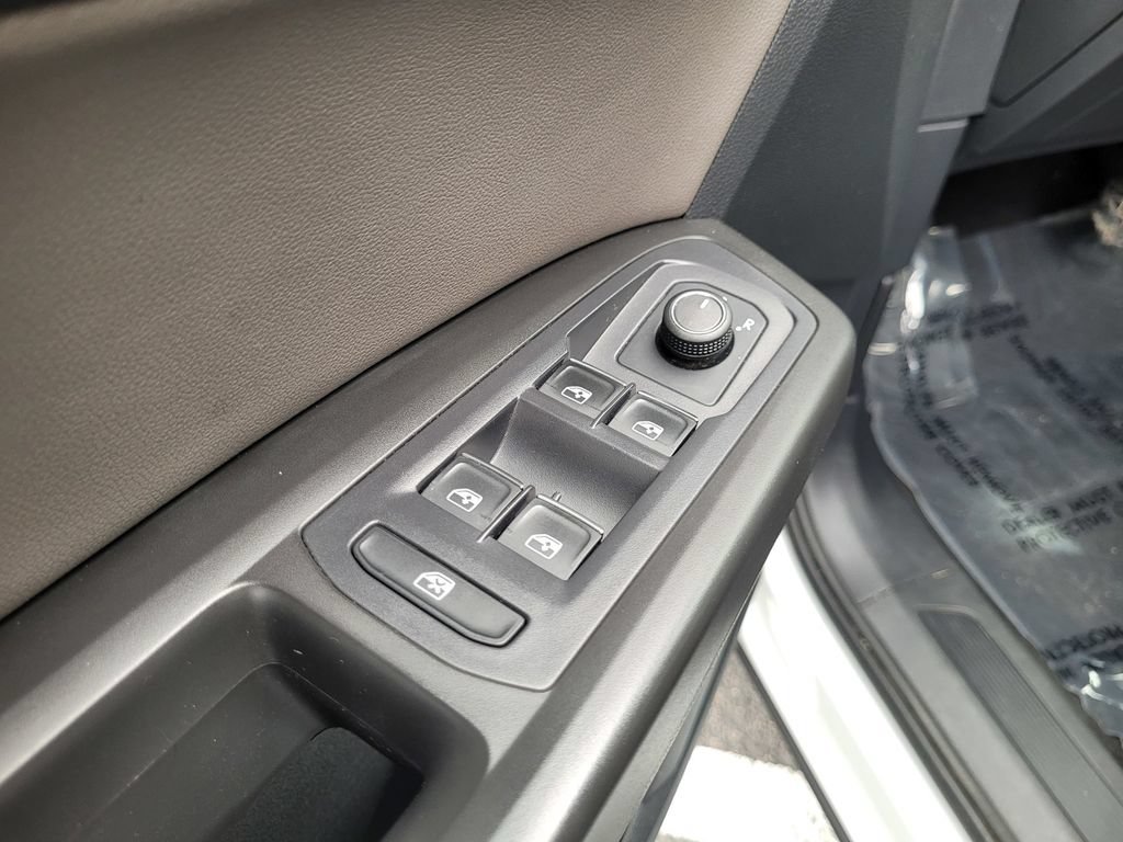Used 2021 Volkswagen Atlas S FWD image 26