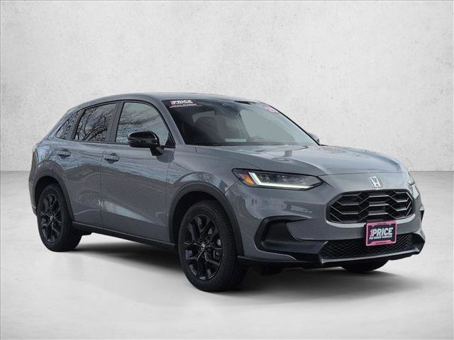 Used 2025 Honda HR-V Sport image 3