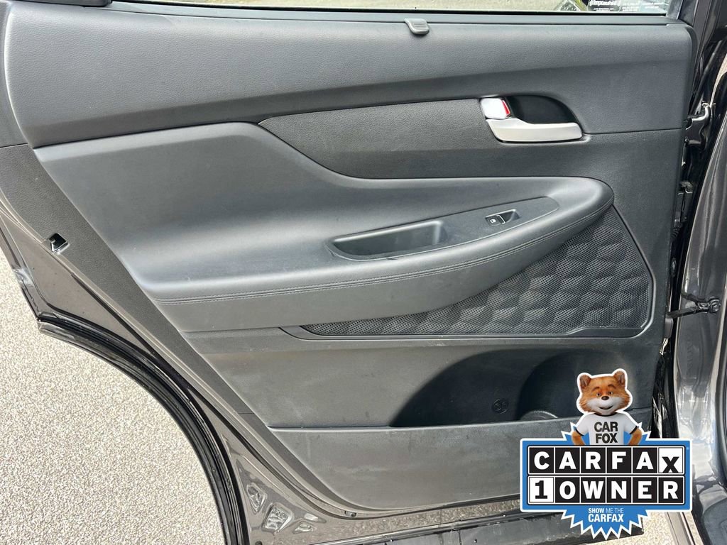 Used 2022 Hyundai Santa Fe SEL w/ Convenience Package image 15