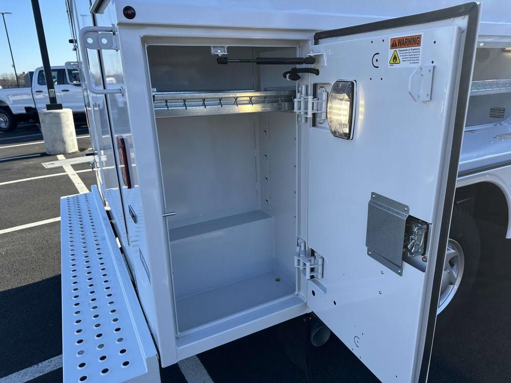 New 2025 Ford E-350 and Econoline 350 Super Duty w/ Power Equipment Group RWD image 9
