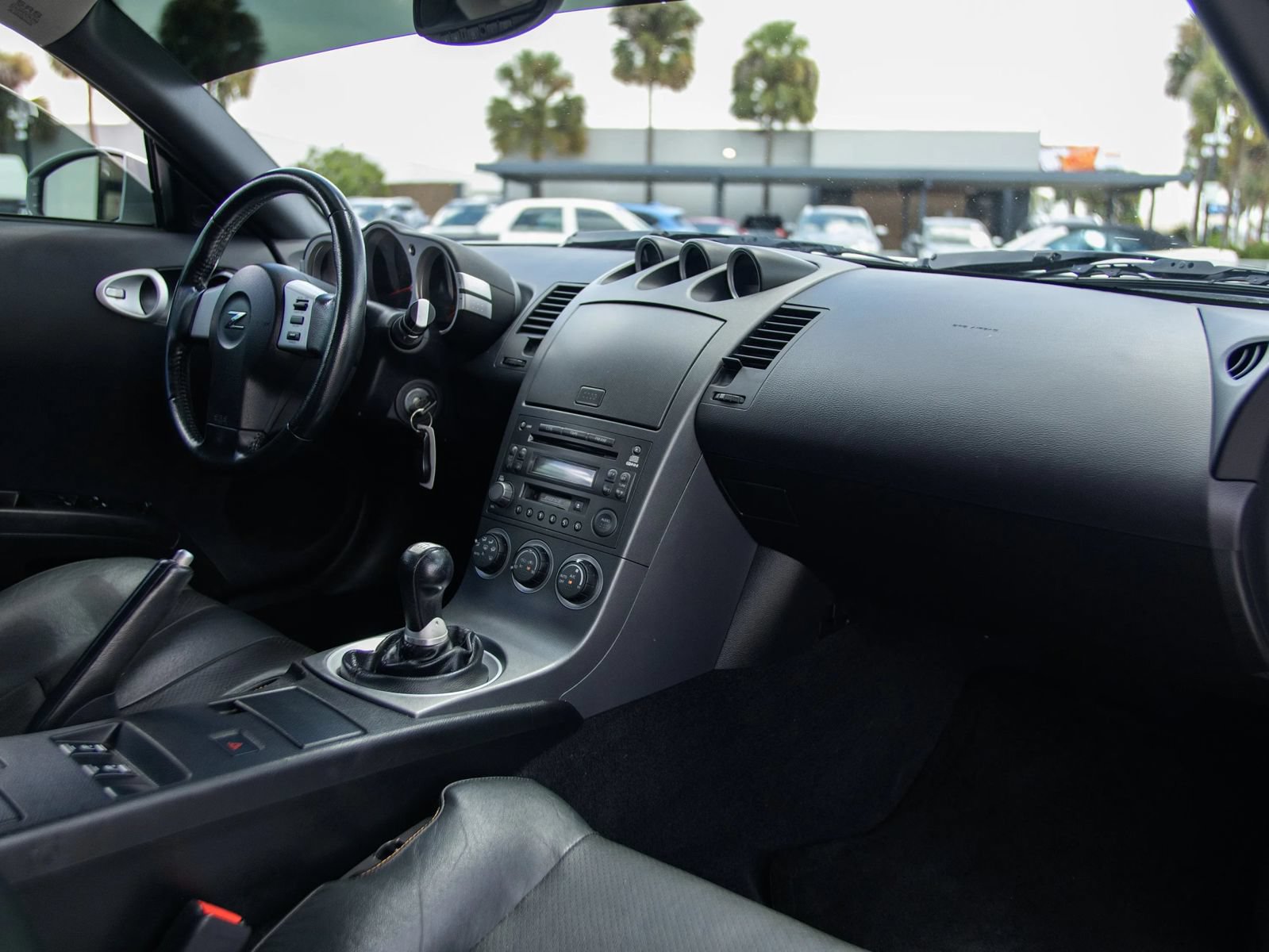 Used 2003 Nissan 350Z Touring RWD image 23