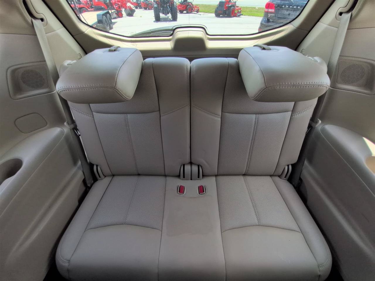 Used 2016 Nissan Pathfinder Platinum FWD image 33