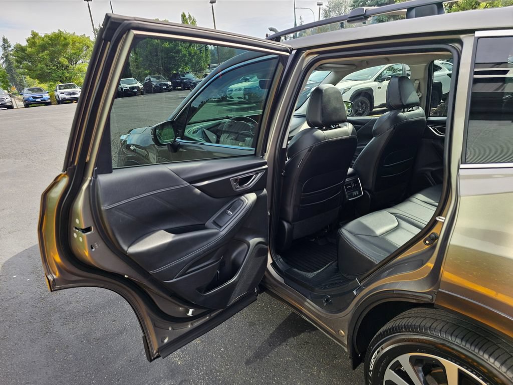 Used 2021 Subaru Forester Limited w/ Popular Package #3 AWD/4WD image 15