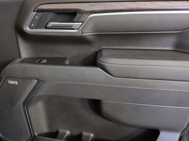 Used 2025 Chevrolet Silverado 1500 LTZ w/ LTZ Premium Package image 33
