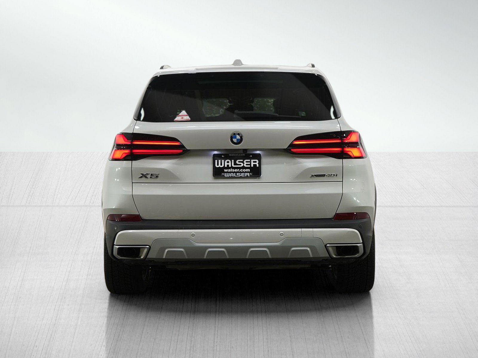 Used 2024 BMW X5 xDrive40i image 4
