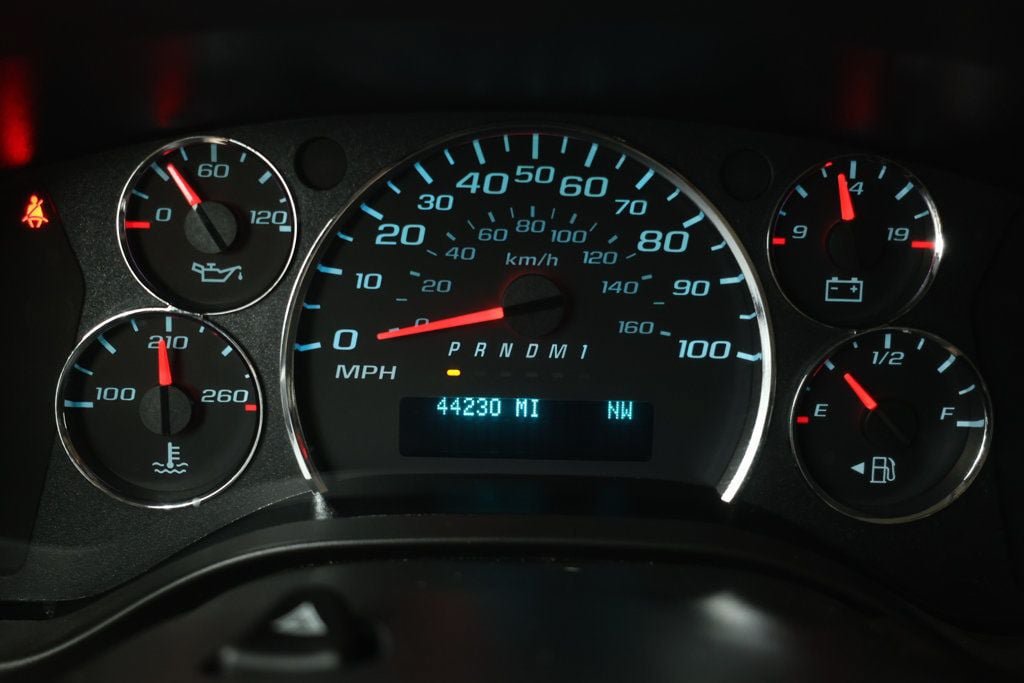 Used 2024 Chevrolet Express 3500 LS RWD image 10