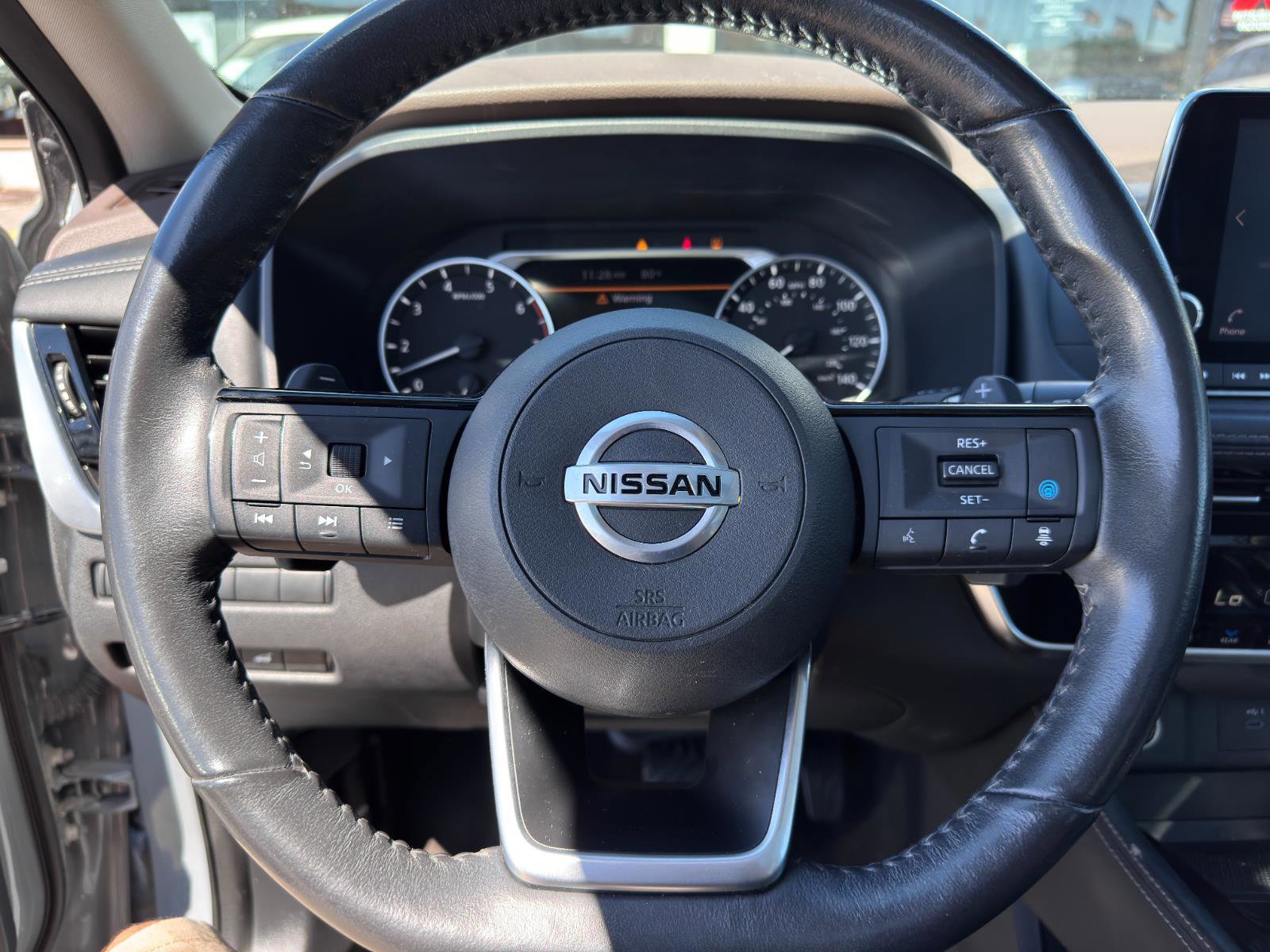 Used 2021 Nissan Rogue SL image 18