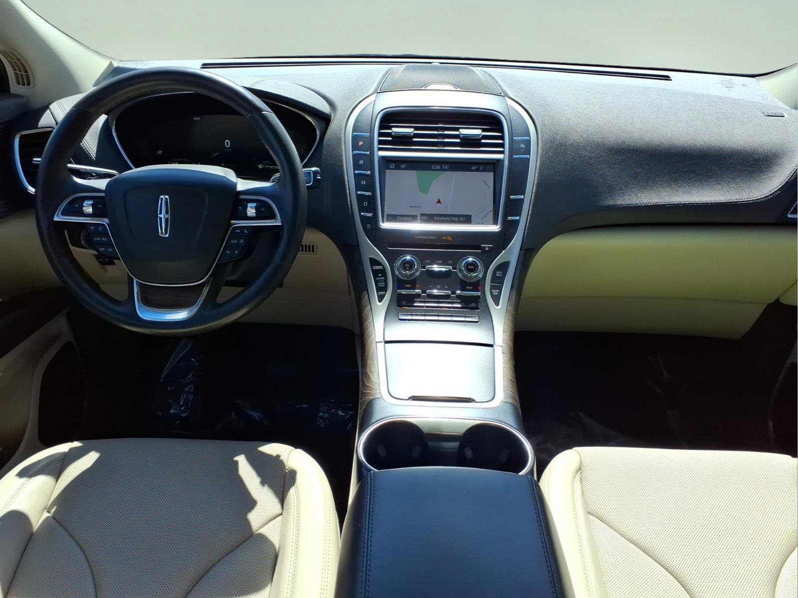 Certified 2020 Lincoln Nautilus Reserve image 15