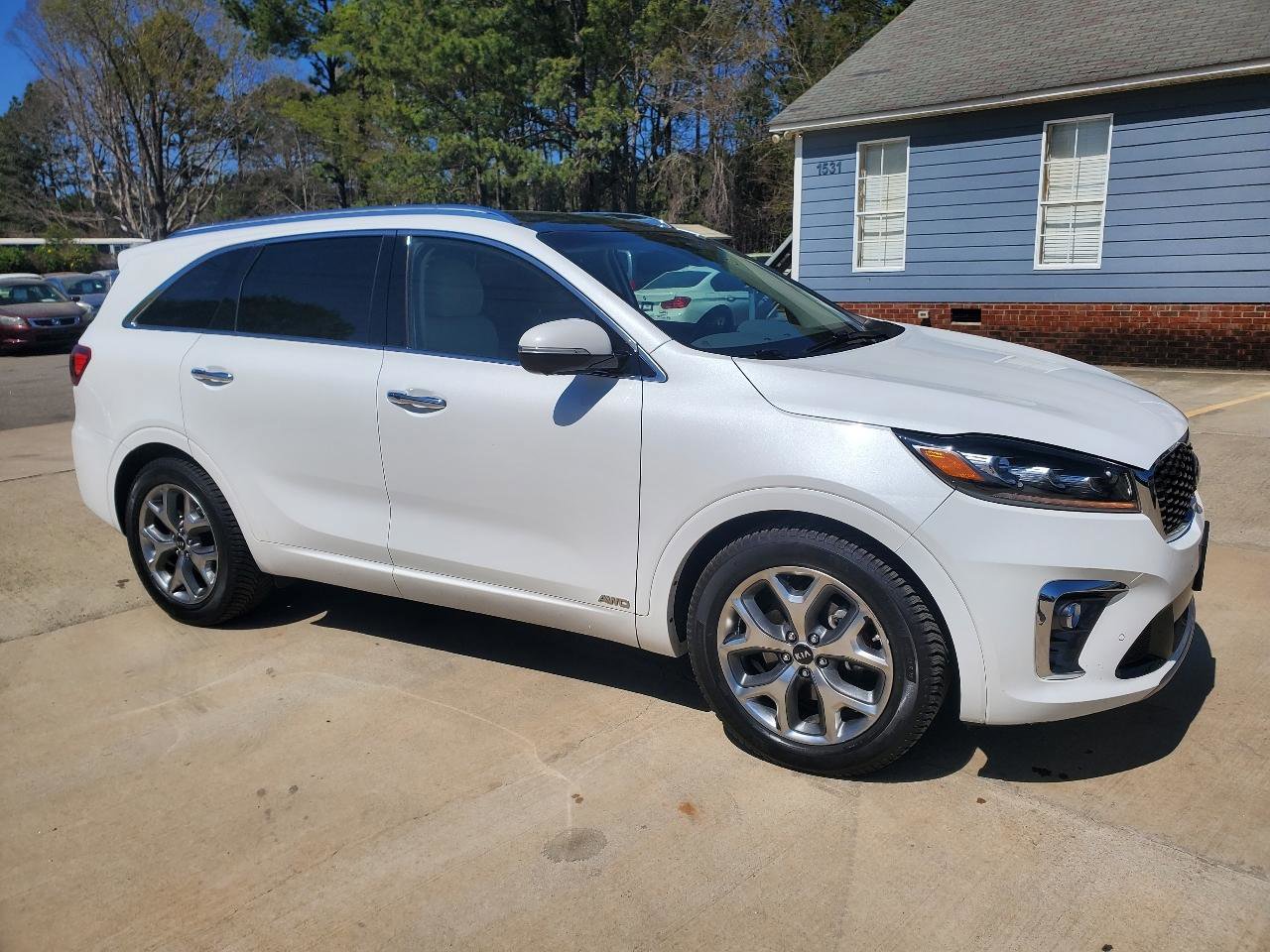 Used 2019 Kia Sorento SX w/ SX Touring Package image 3