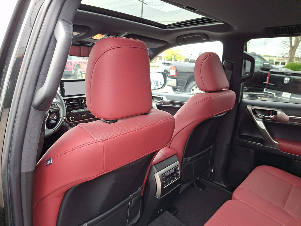 Used 2023 Lexus GX 460 Premium w/ Premium Package AWD/4WD image 22