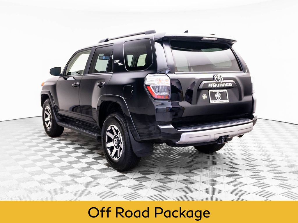 Used 2024 Toyota 4Runner TRD Off-Road AWD/4WD image 3