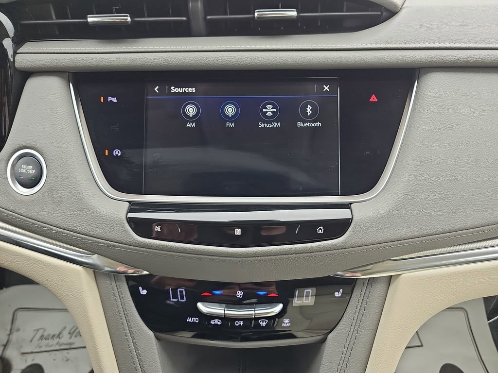 Used 2020 Cadillac XT5 Premium Luxury w/ LPO, Floor Liner Package image 25