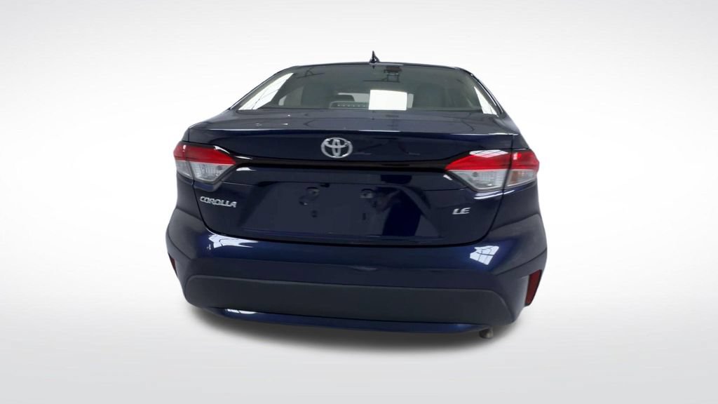 Certified 2022 Toyota Corolla LE w/ Carpet Mat Package (TMS) FWD image 22