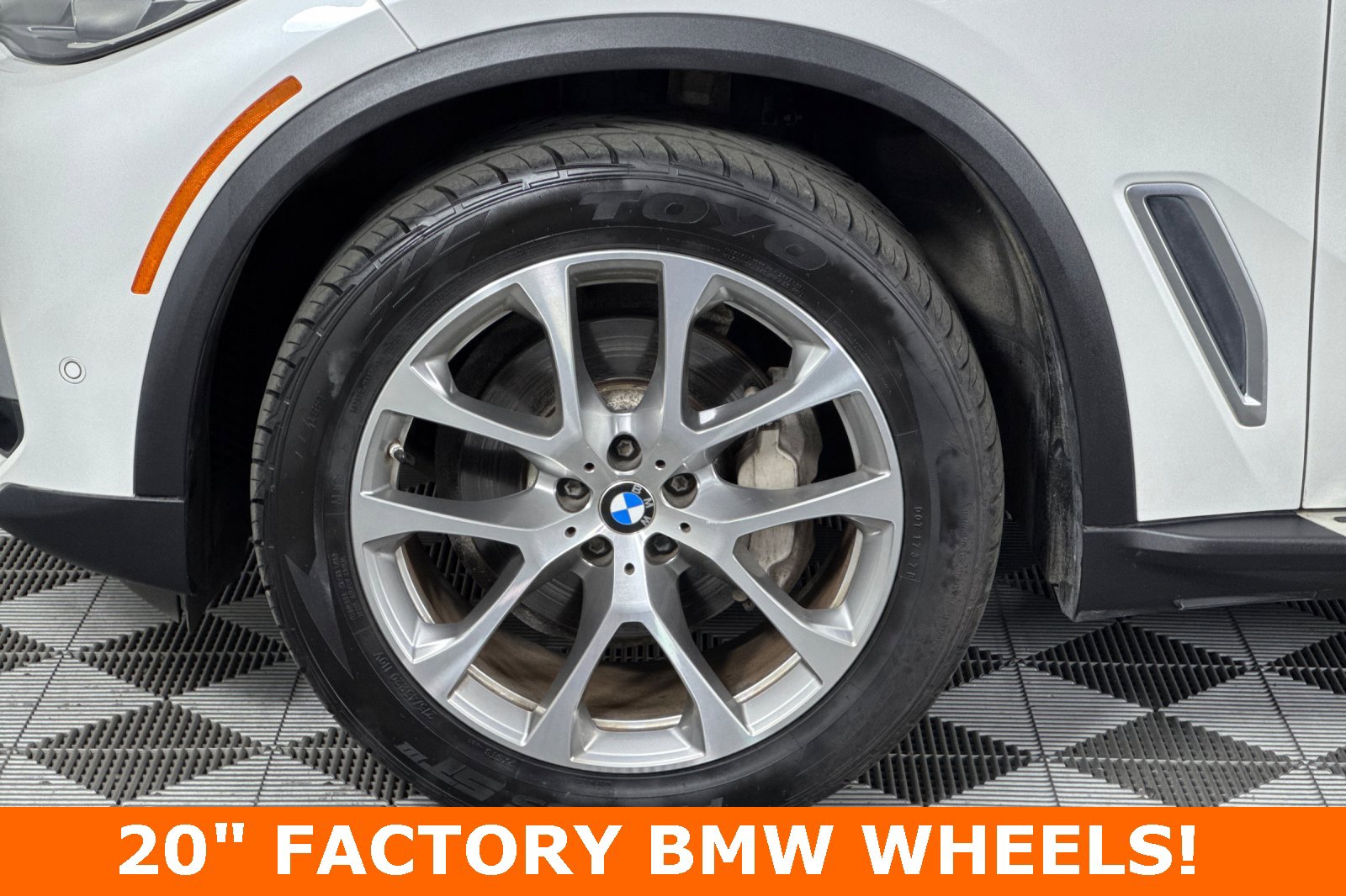 Used 2022 BMW X5 xDrive40i w/ Premium Package image 10