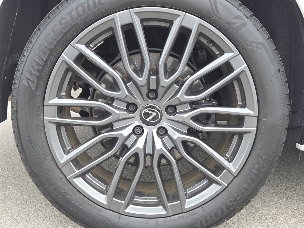 Certified 2025 Lexus RX 500h F Sport image 33