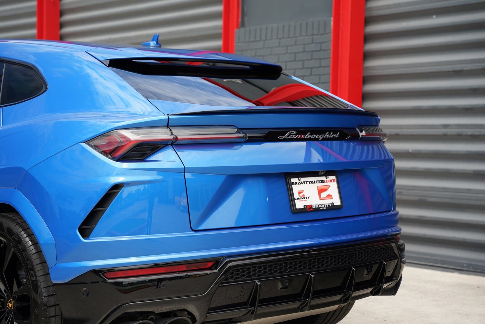 Used 2022 Lamborghini Urus AWD/4WD image 12