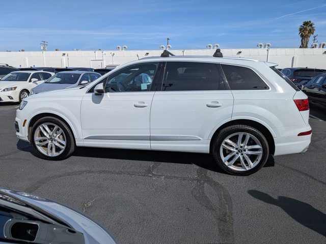 Used 2018 Audi Q7 3.0T Prestige AWD/4WD image 9