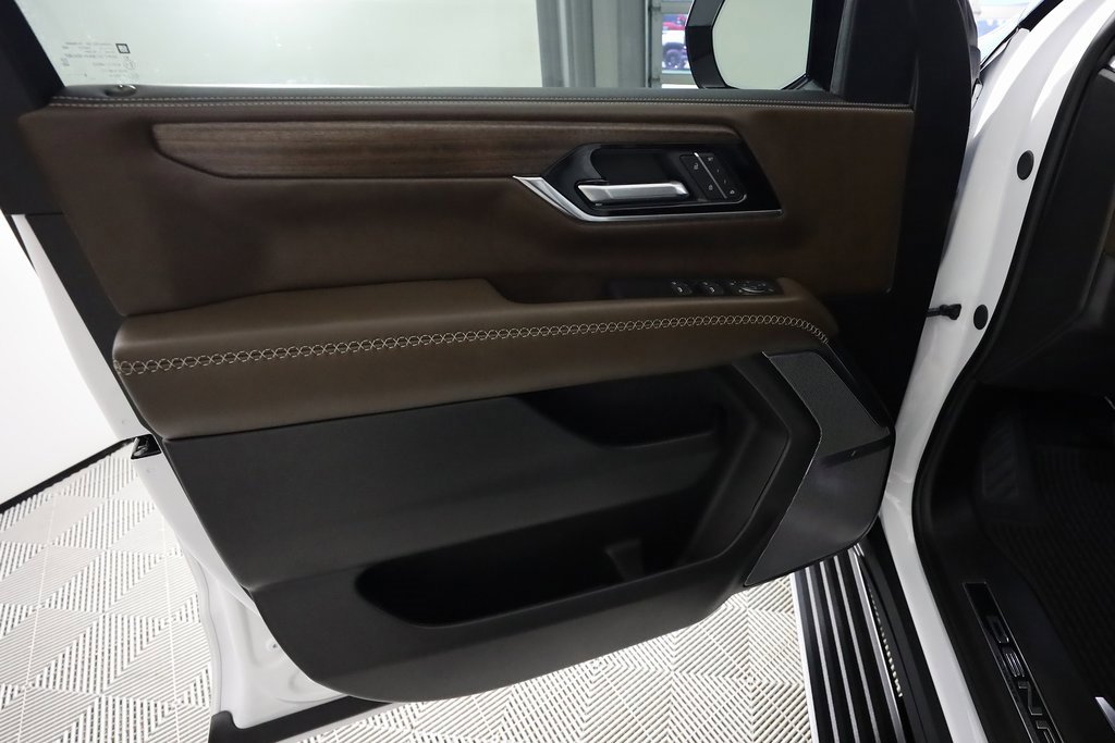 Used 2025 GMC Yukon Denali Ultimate image 19