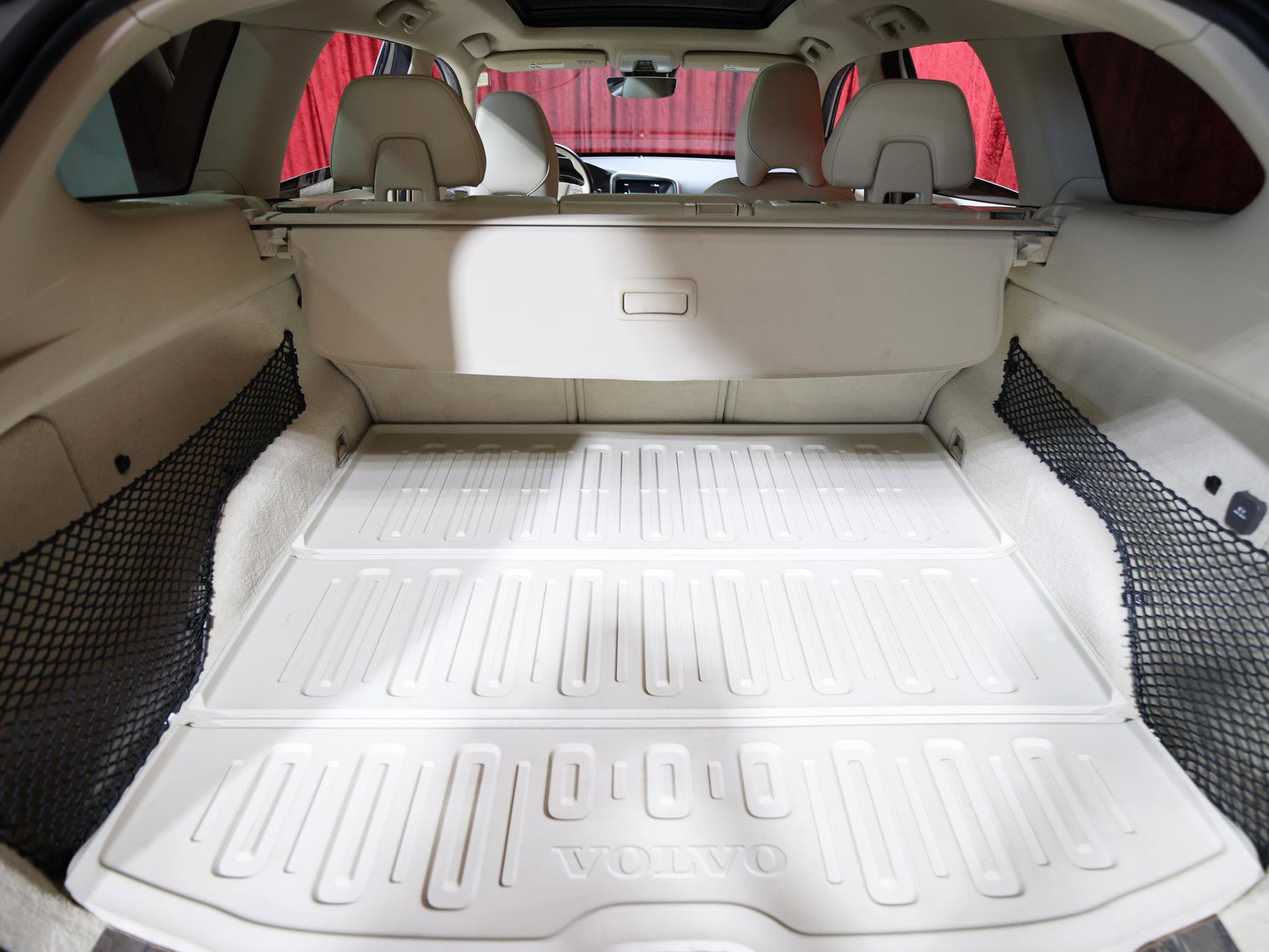 Used 2016 Volvo XC60 T5 Premier image 24