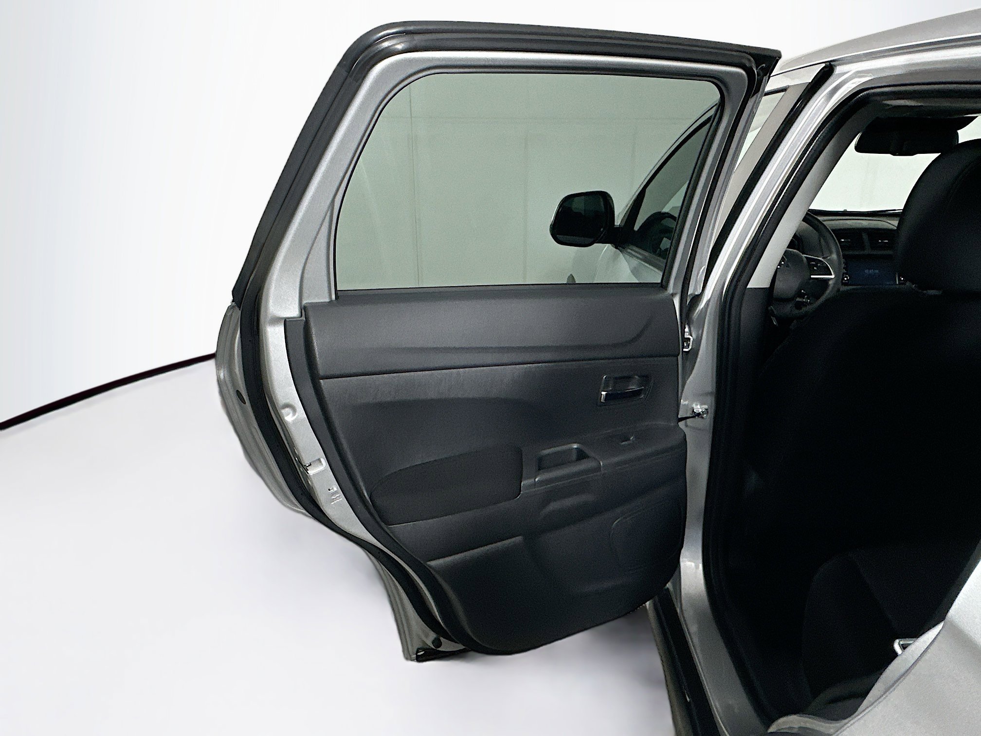 Used 2025 Mitsubishi Outlander Sport ES image 24