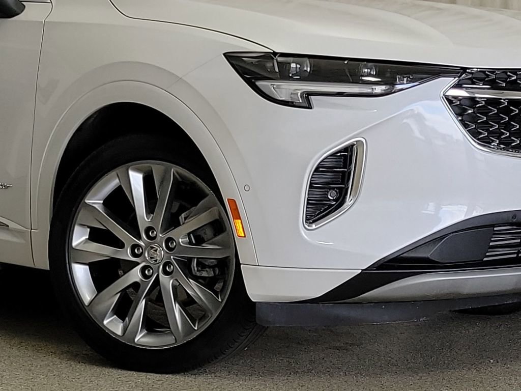 Certified 2023 Buick Envision Avenir AWD/4WD image 2