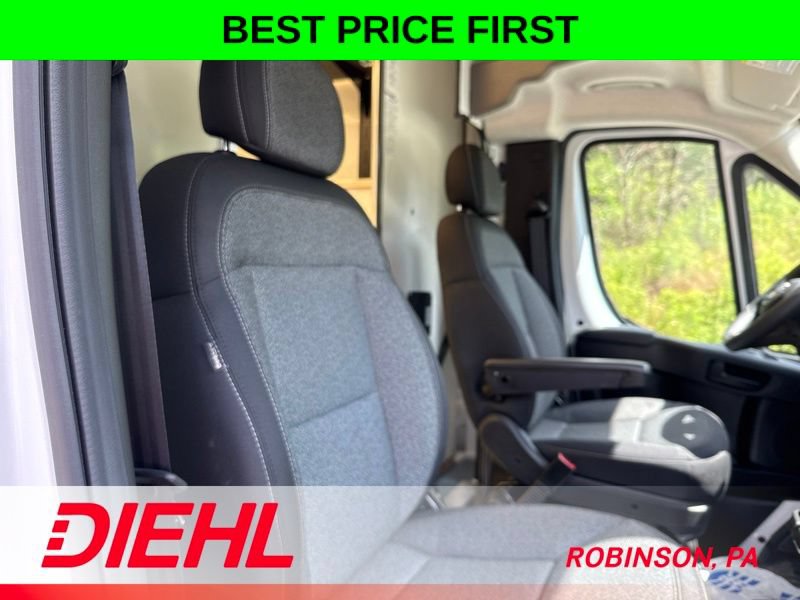 New 2025 RAM ProMaster 3500 w/ Convenience Group FWD image 22