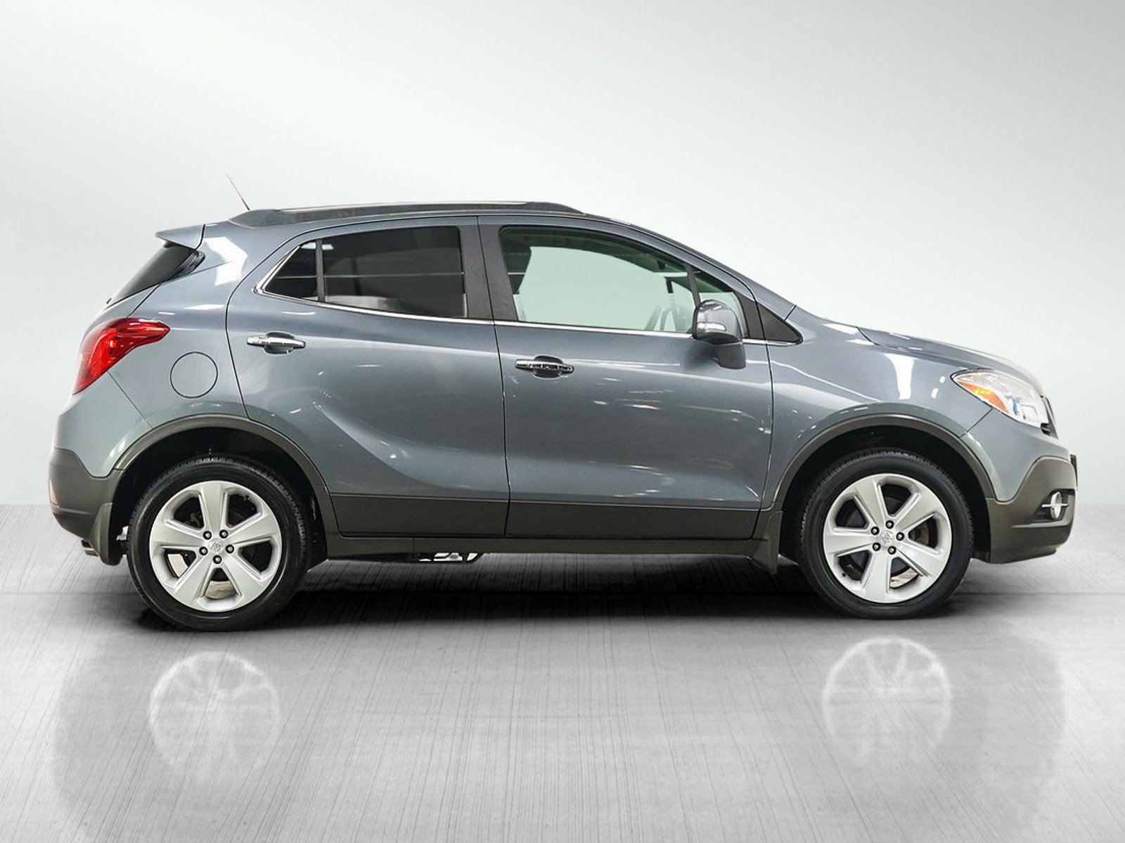 Used 2015 Buick Encore Leather AWD/4WD image 6