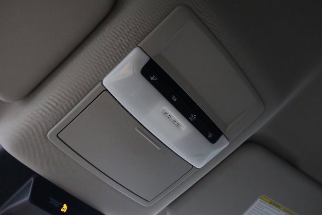 Used 2023 Nissan Rogue S image 22