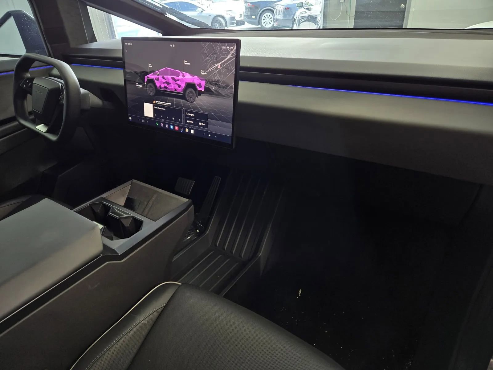 Used 2025 Tesla Cybertruck AWD Crew Cab image 5