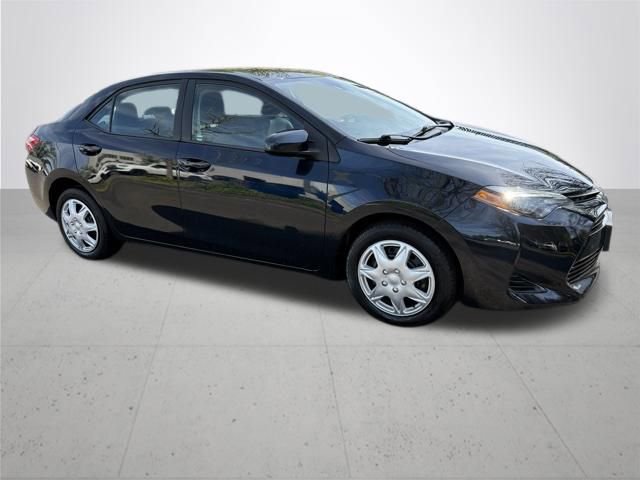 Used 2019 Toyota Corolla LE image 4