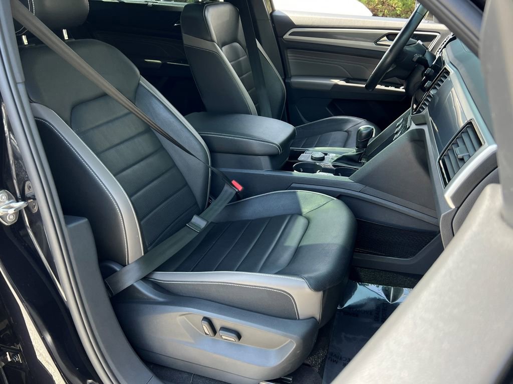 Used 2023 Volkswagen Atlas Cross Sport SEL Premium R-Line image 10