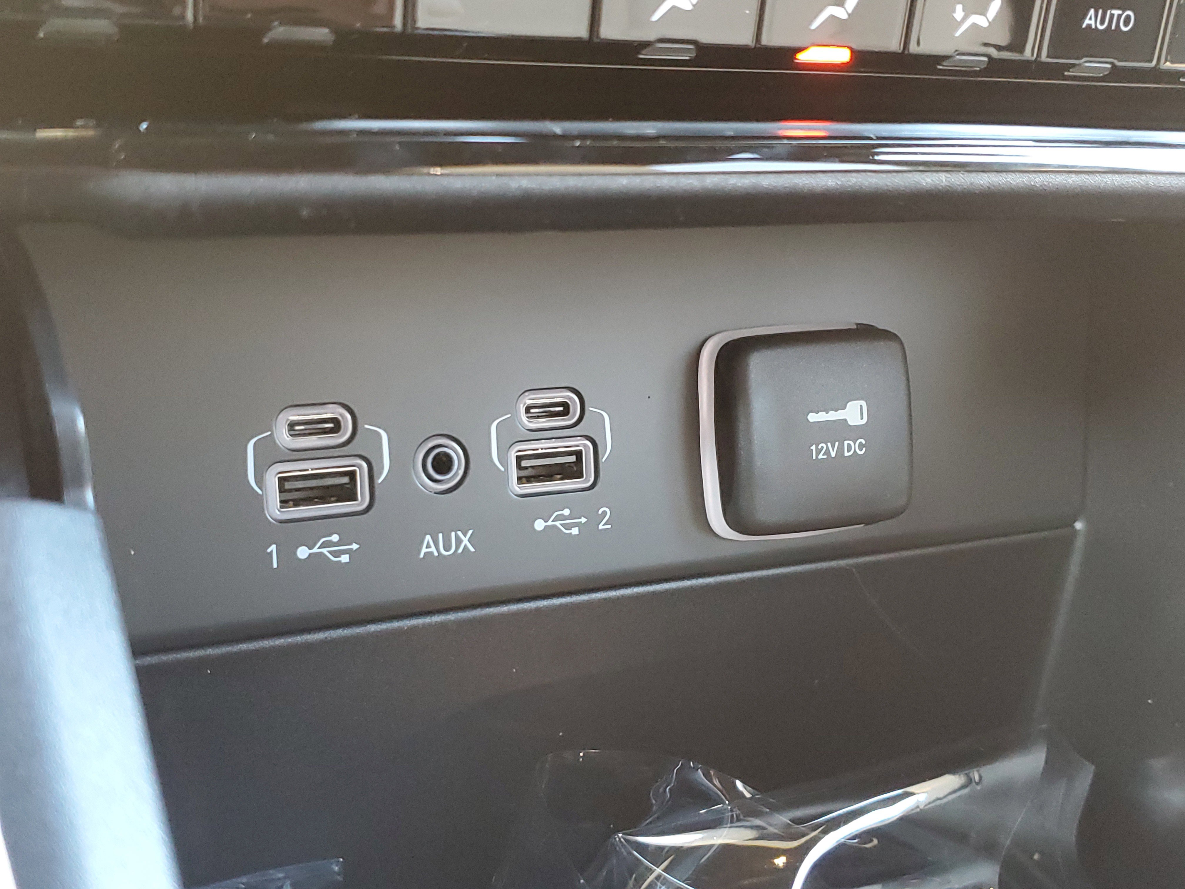 New 2025 Jeep Grand Cherokee Limited image 28