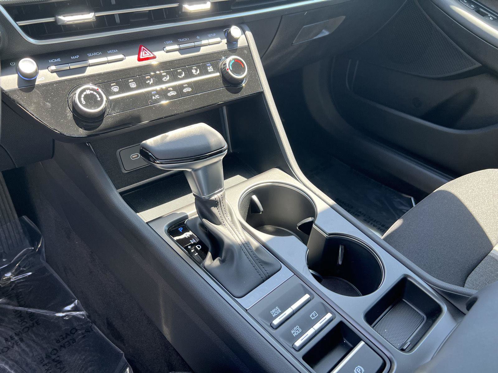 Certified 2026 Hyundai Sonata SE FWD image 38