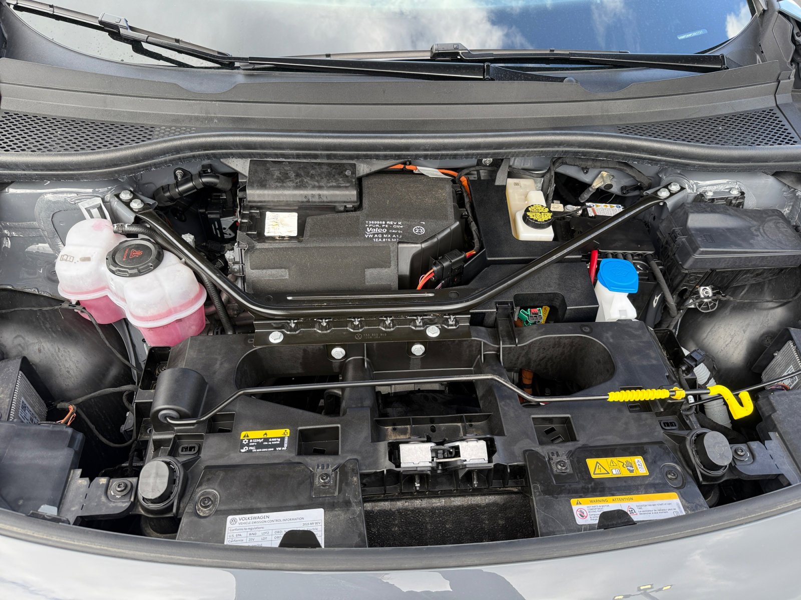 Certified 2023 Volkswagen ID.4 Pro S Plus image 20