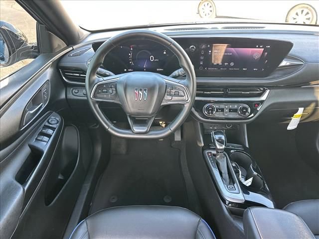 Certified 2025 Buick Envista Sport Touring w/ Experience Buick Package FWD image 14