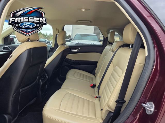 Used 2017 Ford Edge SEL w/ Equipment Group 201A AWD/4WD image 22