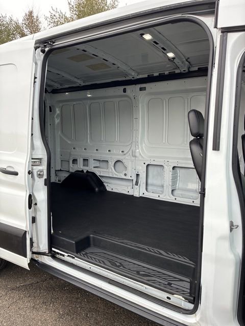 Used 2024 Ford Transit 250 148 Medium Roof image 17