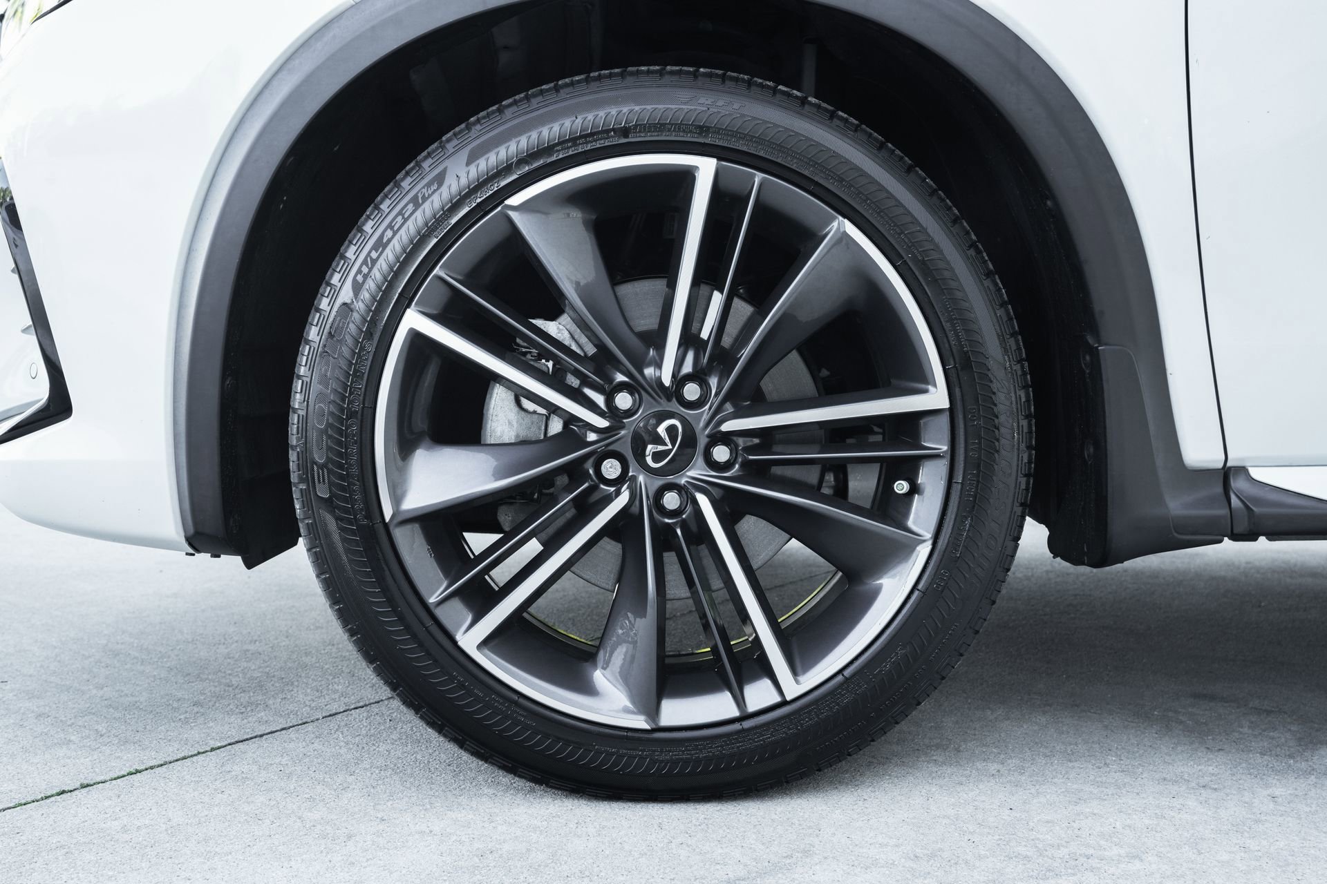 Certified 2023 INFINITI QX55 Essential image 29