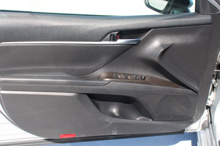 Used 2023 Toyota Camry SE FWD image 10