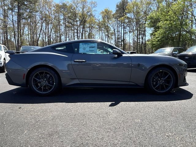 New 2025 Ford Mustang Dark Horse image 9
