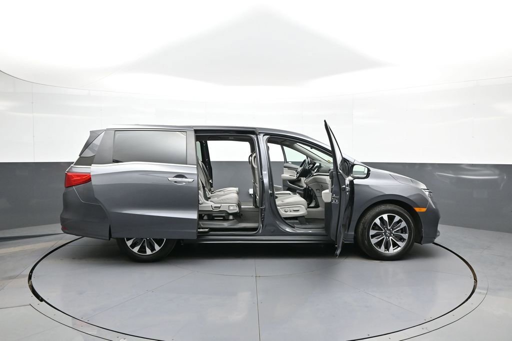 Certified 2024 Honda Odyssey EX-L image 44