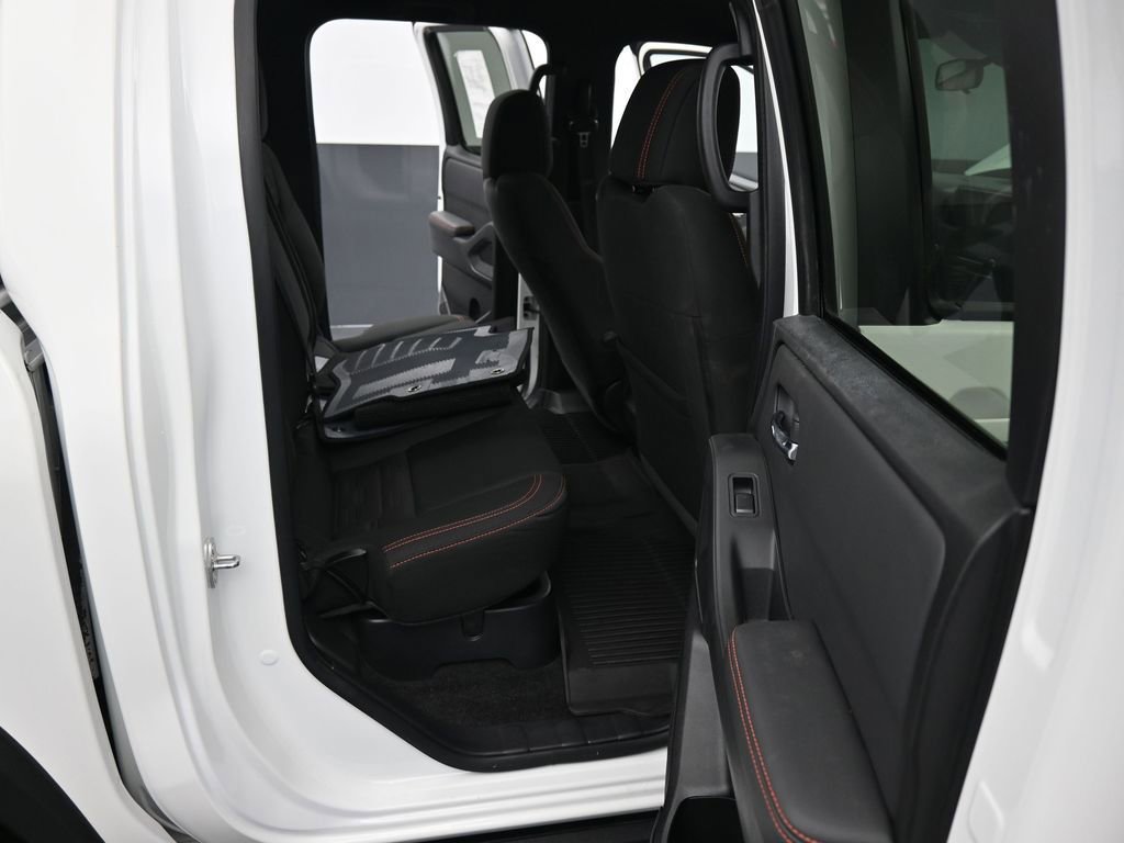 Used 2023 Nissan Frontier PRO-4X w/ Pro Convenience Package image 22