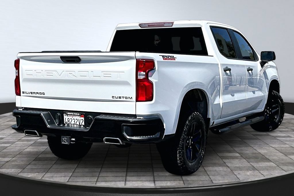 Used 2019 Chevrolet Silverado 1500 Custom Trail Boss AWD/4WD image 22