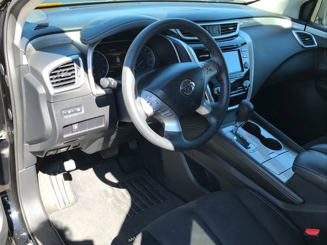 Used 2017 Nissan Murano S AWD/4WD image 3