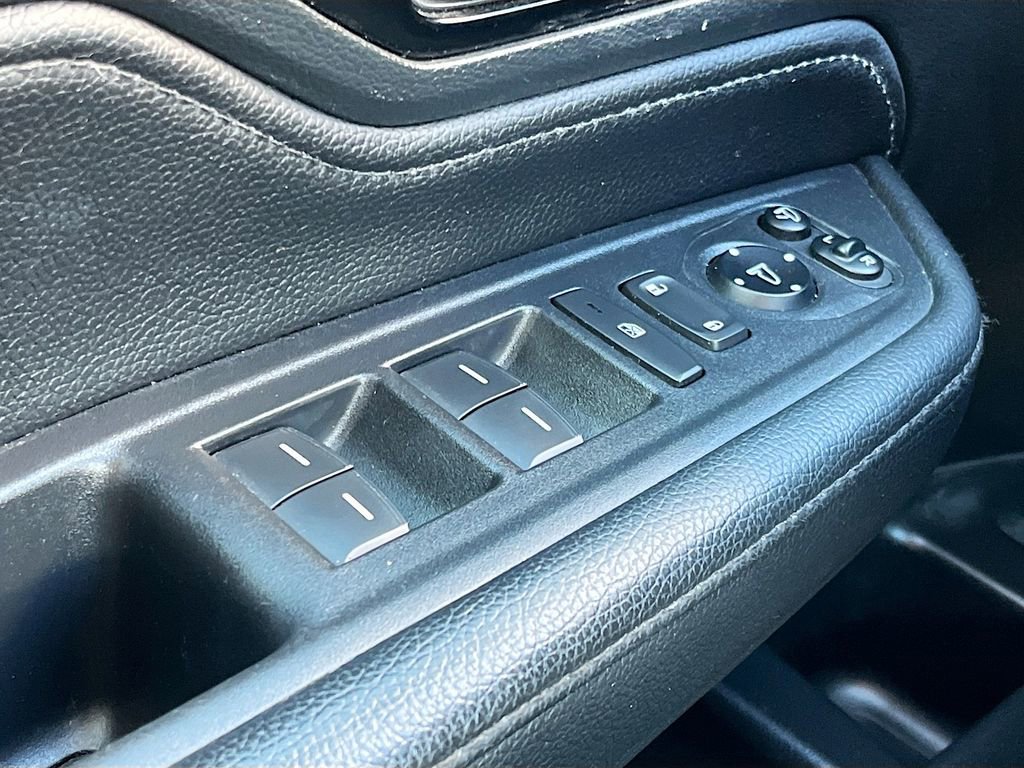 Used 2023 Honda Odyssey Elite image 18