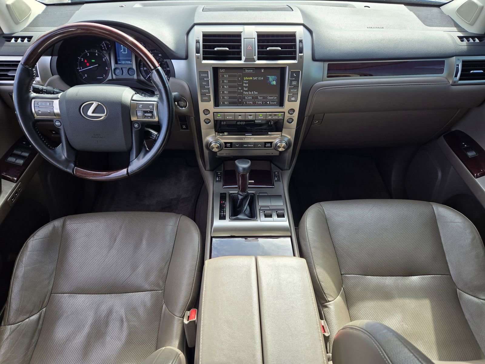 Used 2018 Lexus GX 460 Premium image 24